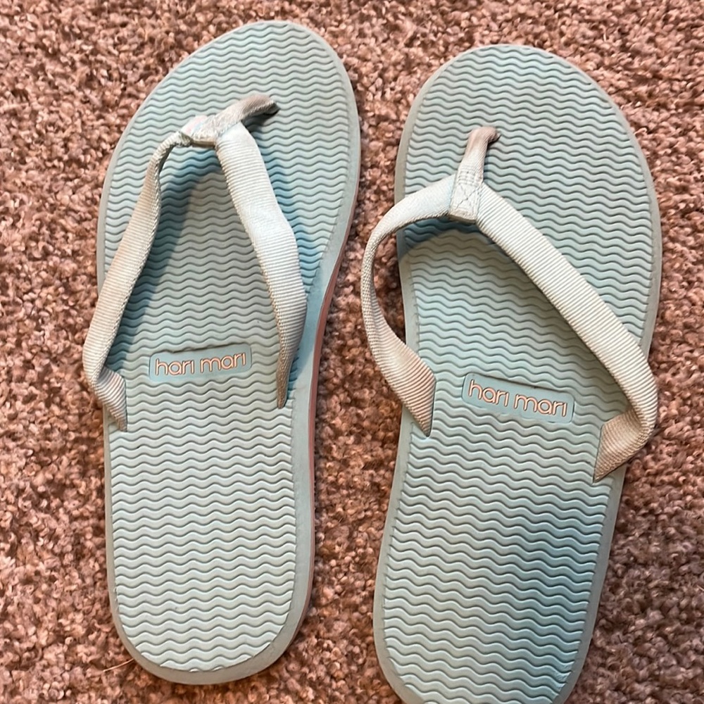 Hari Mari Flip flops